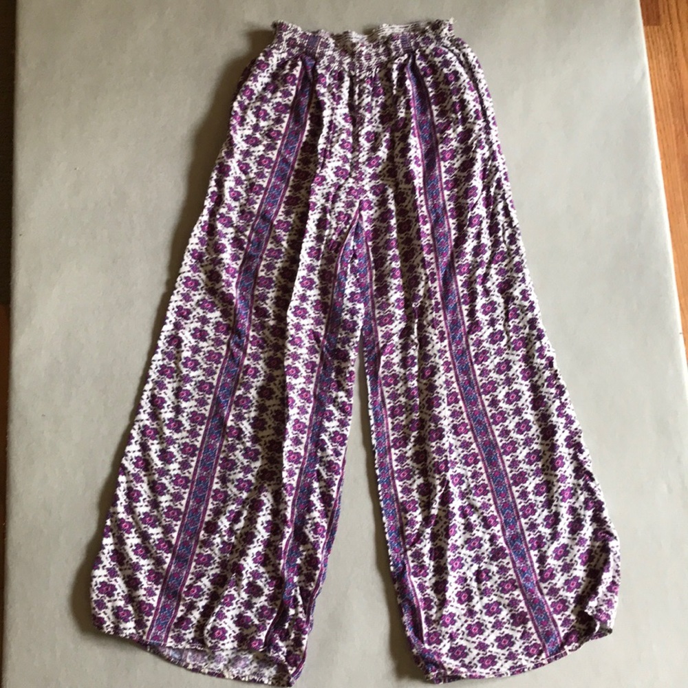 Light weight flared pants - Picture 1 of 2